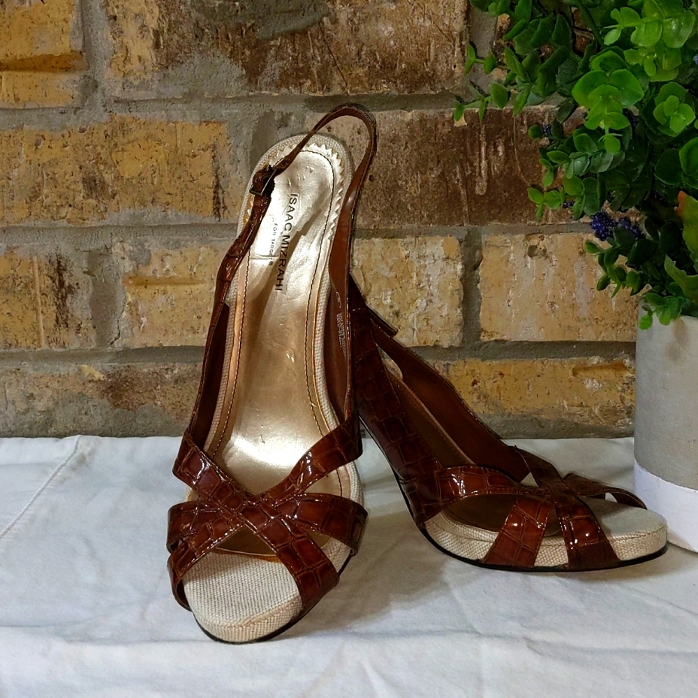 Isaac Mizrahi Slingbacks